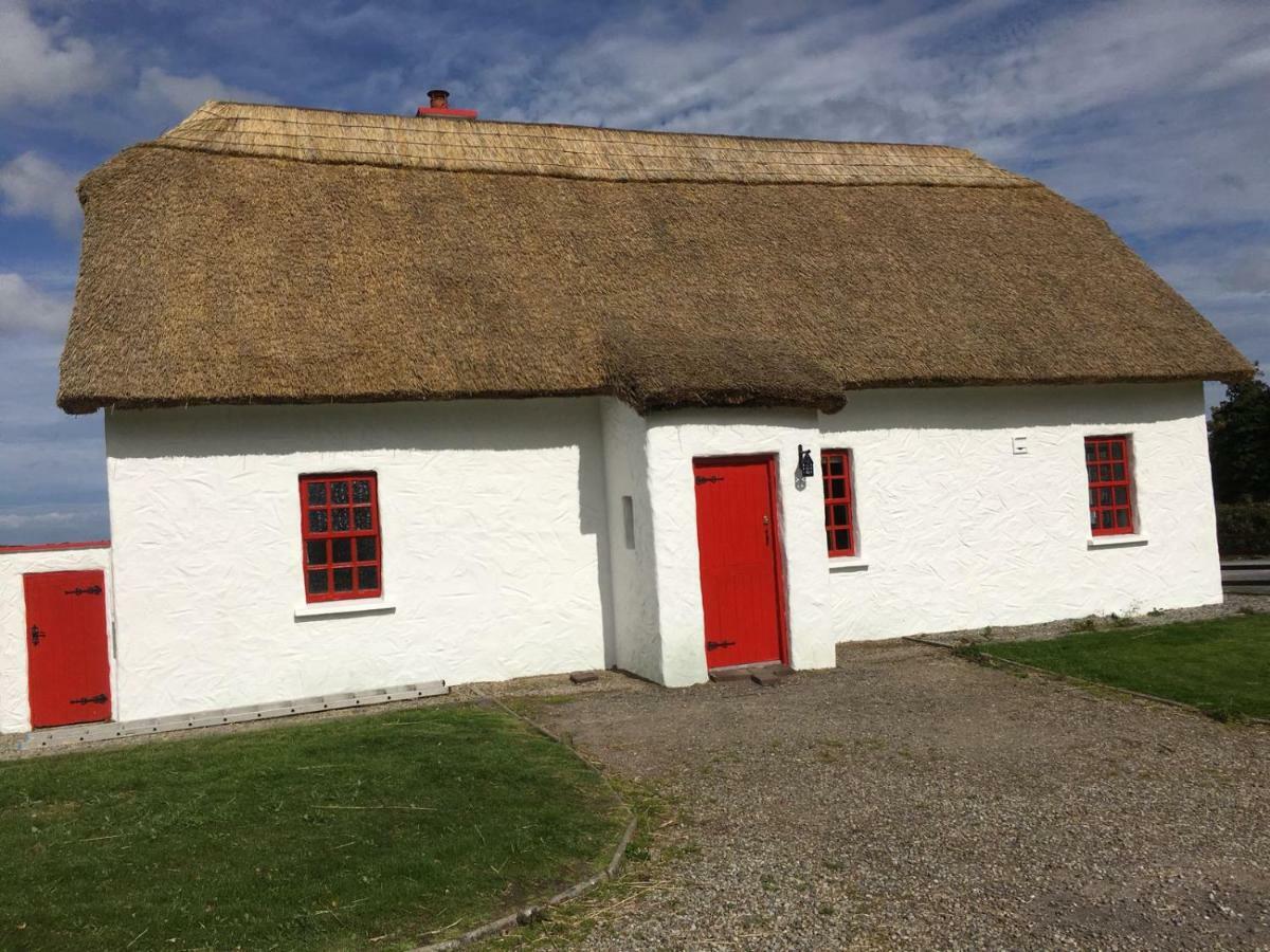 Dunguaire Thatched Cottages Galway Exterior photo