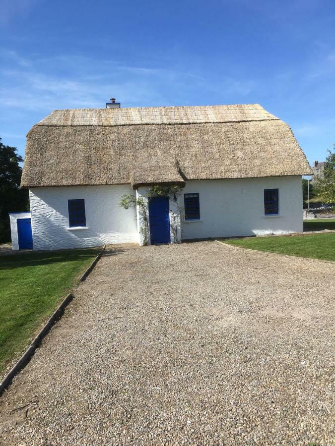 Dunguaire Thatched Cottages Galway Exterior photo
